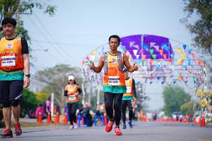 BIB: 42981, 4160
                            <button type="button" onclick="openModal(10107488)" class="btn btn-primary btn-sm float-right btn-popup" data-toggle="modal" data-target=".modal-high-quality">
                        <i class="fas fa-shopping-cart"></i> Add to Cart
                    </button>
                                            <button type="button" onclick="isThisMe(10107488, true)" class="btn btn-success btn-sm float-right btn-popup btn-isme hidden" data-toggle="tooltip" data-placement="bottom" title="นี่คือรูปของคุณใช่ไหม คลิกที่นี่เพื่อเอาเข้าอัลบั้ม">
                        <i class="fas fa-plus"></i> Add to album
                    </button>
                    <button type="button" onclick="isThisMe(10107488, false)" class="btn btn-warning btn-sm float-right btn-popup btn-isnotme hidden">
                        <i class="fas fa-ban"></i> Remove from album
                    </button>